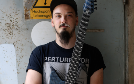 Pawel Gonta von Hapas Guitars